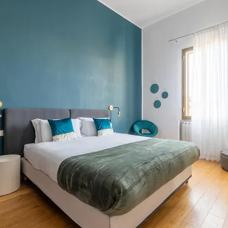 Elegant Apt With Two Bedrooms Rom Exterior foto